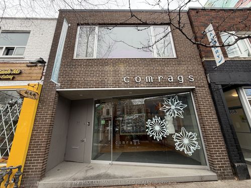 {{alt}} | Card Image