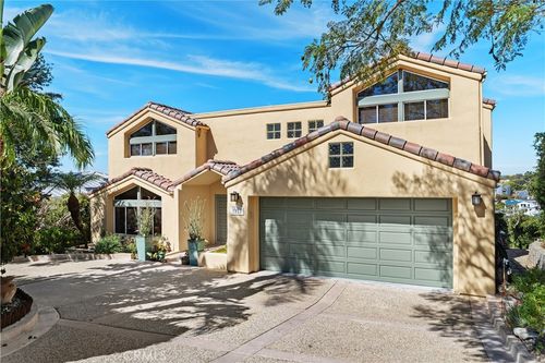 2210 Temple Hills Dr, Laguna Beach, CA, 92651-2664 | Card Image