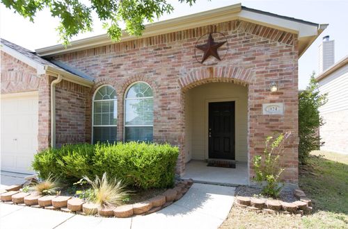 1824 Heron Dr, Aubrey, TX, 76227-8514 | Card Image