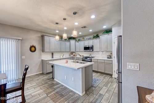 3542 Rhapsody Dr, Sierra Vista, AZ, 85650-4314 | Card Image