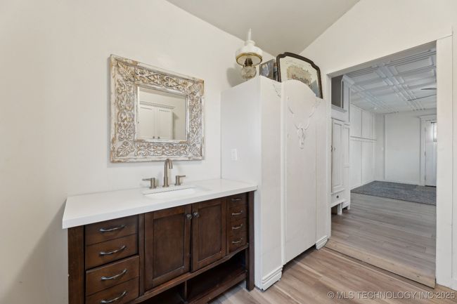 726 E Walnut St, House other with 2 bedrooms, 1 bathrooms and null parking in Cushing OK | Image 29