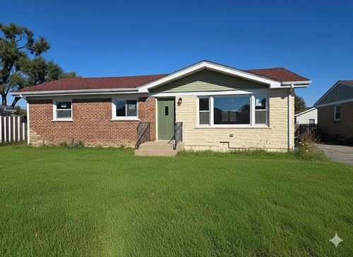 7722 W 81st Pl, Bridgeview, IL, 60455-1633 | Card Image