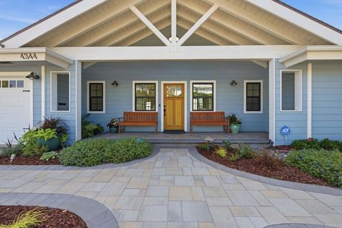 4344 Summit Dr, La Mesa, CA, 91941-7843 | Card Image