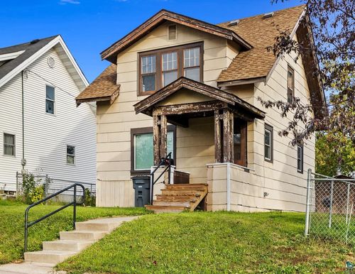16 Sunnyside St, Duluth, MN, 55808 | Card Image
