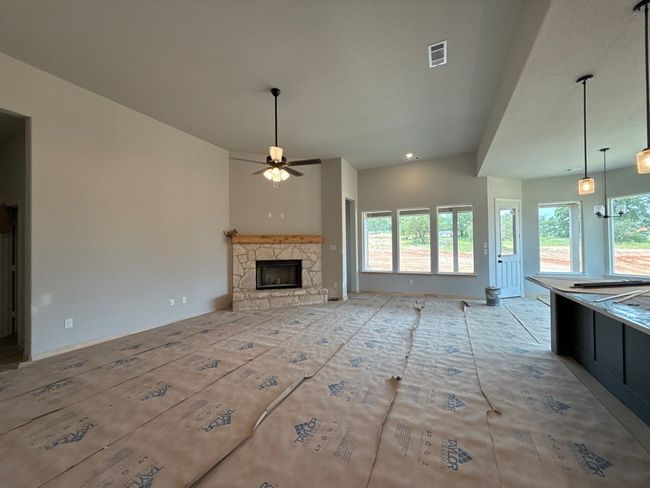 505 Ashlow Ct, House other with 4 bedrooms, 3 bathrooms and null parking in Springtown TX | Image 12