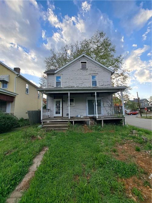 1828 4th Ave, Beaver Falls, PA, 15010 | Card Image