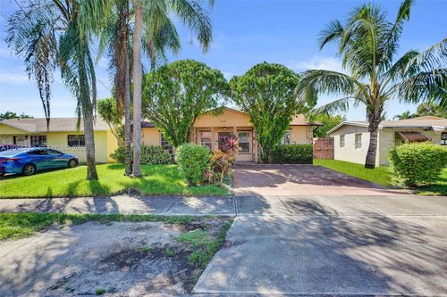 5120 Sw 22nd St, West Park, FL, 33023-3224 | Card Image