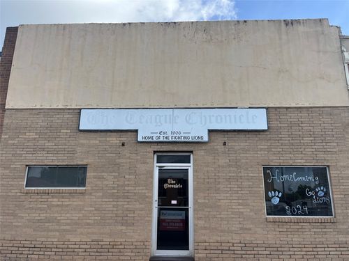 319 Main St, Teague, TX, 75860-1621 | Card Image