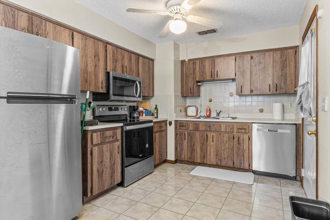 8954 Sw 104 Th Ln, House other with 2 bedrooms, 1 bathrooms and null parking in OCALA FL | Image 12