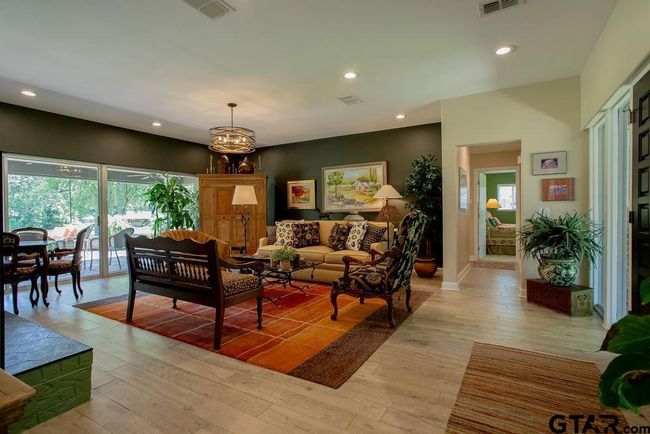 225 Texas Dr, House other with 4 bedrooms, 3 bathrooms and null parking in Hideaway TX | Image 6