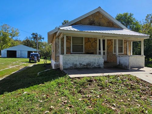 20419 Unicorn Rd, Fairview, MO, 64842-8163 | Card Image