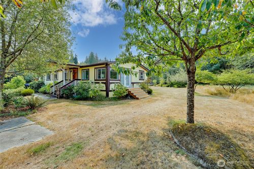 15035 Sunrise Drive Nw, Bainbridge Island, WA, 98110 | Card Image