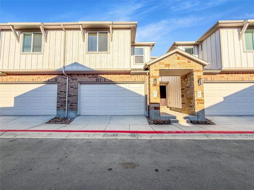 5609 Mobeetie Loop, Bee Cave, TX, 78738-5082 | Card Image