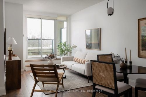612-2 Old Mill Drive, Toronto, ON, M6S0A2 | Card Image