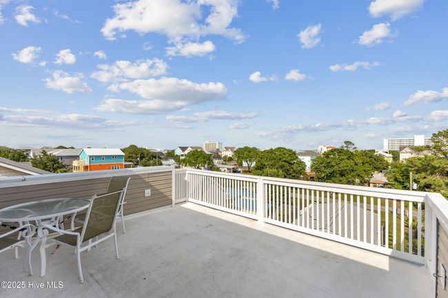 3rd floor deck (off living room ) | Image 14