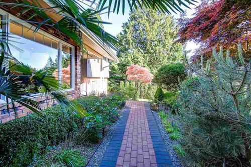 4730 Willow Creek Rd, West Vancouver, BC, V7W1C4 | Card Image