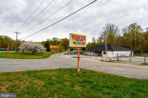 13074 Rock Point Rd, NEWBURG, MD, 20664-2503 | Card Image