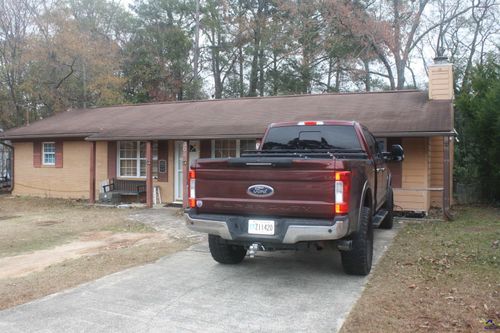 304 Laurie Ln, Warner Robins, GA, 31088-3724 | Card Image