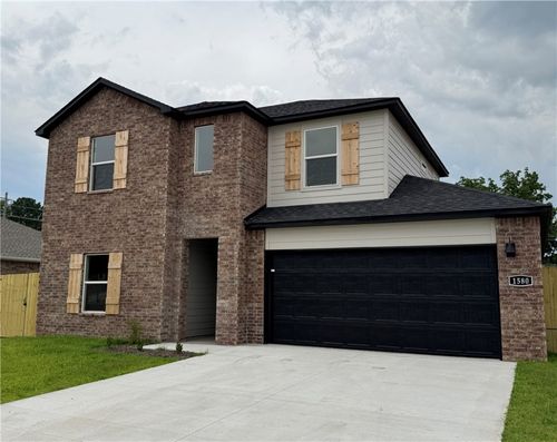 151 S Maroon Ave, Fayetteville, AR, 72704-7224 | Card Image