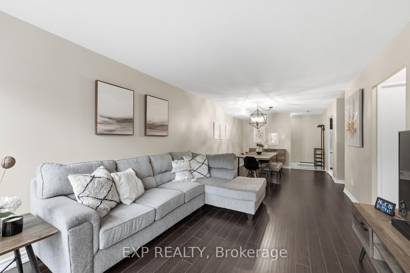 Residential in Toronto W08 4