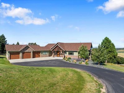 11854 Valley View Cir, House other with 4 bedrooms, 3 bathrooms and null parking in Spearfish SD | Image 2