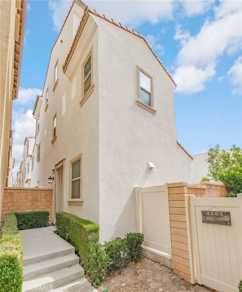 2205 Strawberry Ct, Upland, CA, 91784 | Card Image