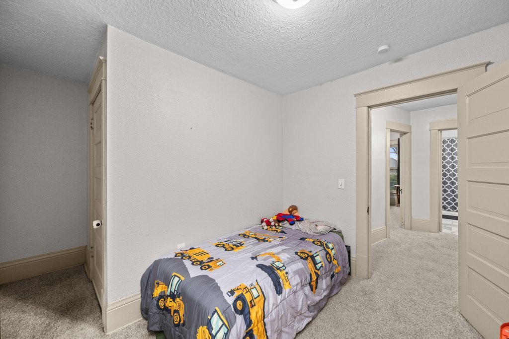 Residential in Davenport 5