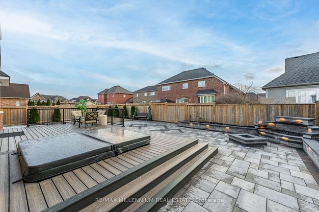 19 Mitchell Cres, House other with 5 bedrooms, 4 bathrooms and 7 parking in Mono ON | Image 10