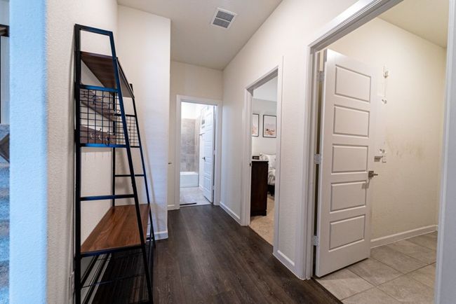 1120 Stallion Ln, House other with 5 bedrooms, 3 bathrooms and null parking in Justin TX | Image 11