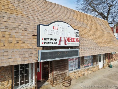212 S Broadway St, Cleveland, OK, 74020-4617 | Card Image
