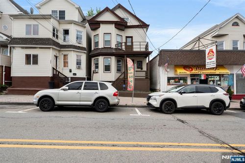 289 N 8th St, Prospect Park, NJ, 07508-2038 | Card Image