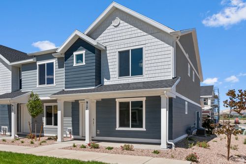 89 N Carpenter Ln, Saratoga Springs, UT, 84045-3008 | Card Image