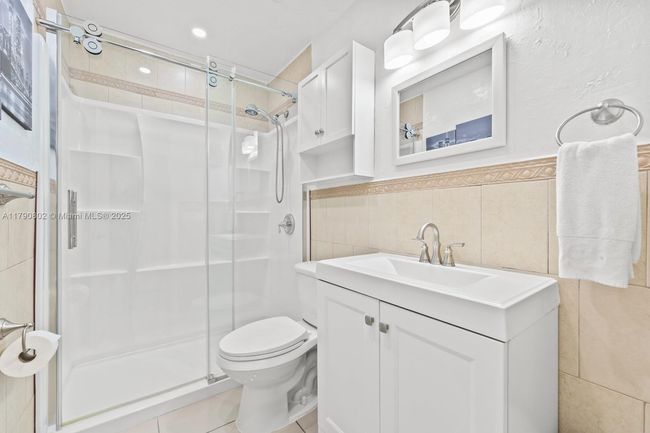 6800 Sw 26 Th St, House other with 2 bedrooms, 3 bathrooms and null parking in Miramar FL | Image 14