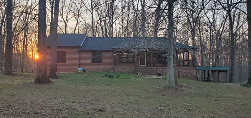 1109 Ellis Ct, Chapmansboro, TN, 37035-9007 | Card Image
