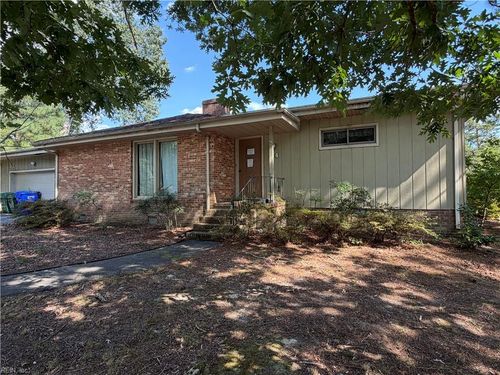 214 Delaney Dr, Suffolk, VA, 23434-6610 | Card Image