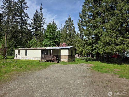 46400 Baker Loop Rd, Concrete, WA, 98237-9558 | Card Image