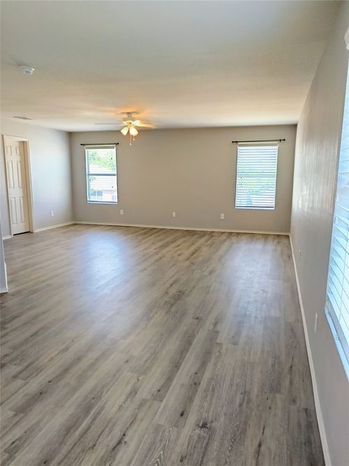4901 Thorn Hollow Dr, Fort Worth, TX, 76244-6524 | Card Image