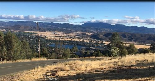 15965 Eagle Rock Rd, Hidden Valley Lake, CA, 95467 | Card Image