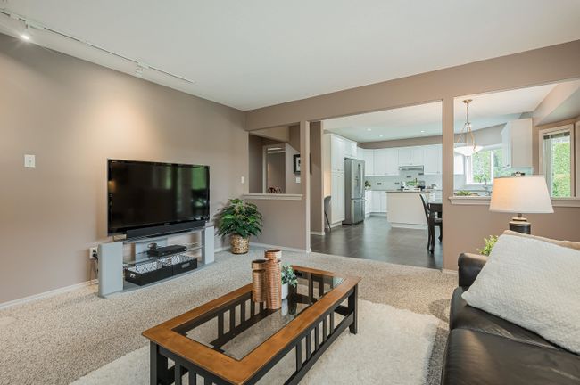 4417 221 A Street, House other with 4 bedrooms, 2 bathrooms and 6 parking in Langley BC | Image 18