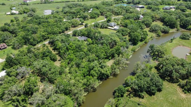 1126 Bronco Trl, Home with 0 bedrooms, 0 bathrooms and null parking in Angleton TX | Image 6