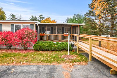 28 Sunrise Trail, House other with 2 bedrooms, 1 bathrooms and null parking in Nashua NH | Image 3