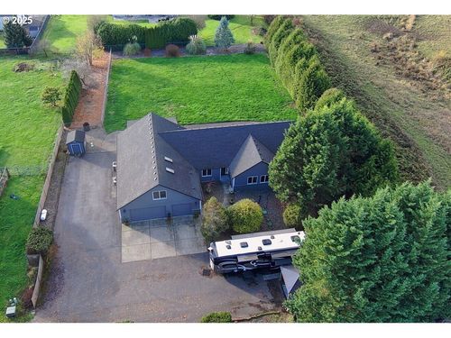 16506 Ne 182nd Ave, Brush Prairie, WA, 98606-9833 | Card Image