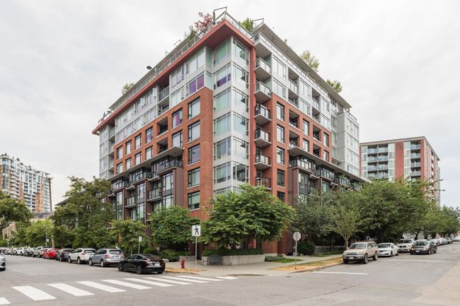 402 - 2321 Scotia Street, Condo with 1 bedrooms, 1 bathrooms and 1 parking in Vancouver BC | Image 1
