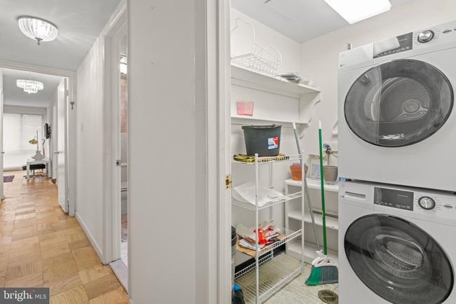 APT-401 - 7 Slade Ave, Condo with 3 bedrooms, 2 bathrooms and null parking in Baltimore MD | Image 17