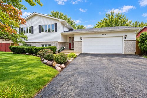 4009 Ridge Rd, Zion, IL, 60099-1947 | Card Image