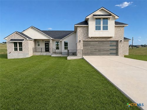 197 Lakeview Cir, La Vernia, TX, 78121-5101 | Card Image