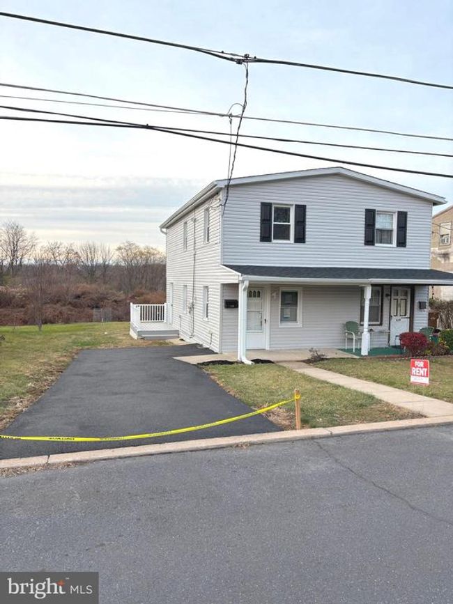 418 Logan Ave, Home with 2 bedrooms, 1 bathrooms and null parking in GLENSIDE PA | Image 13