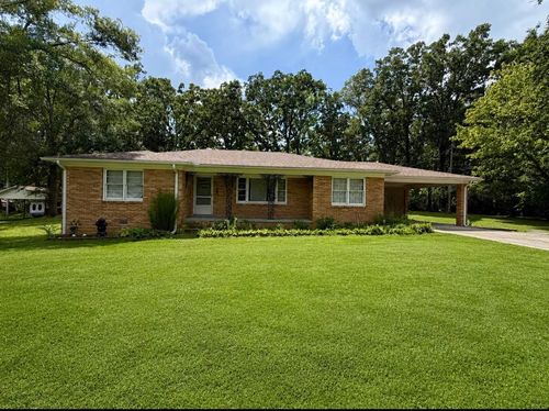314 Oakgrove Rd, Selmer, TN, 38375-1821 | Card Image