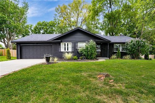 2313 Glenheath Dr, Kettering, OH, 45440-1905 | Card Image