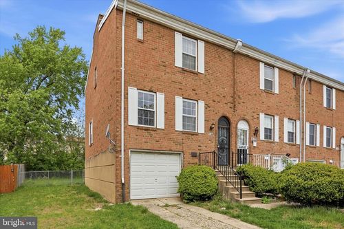 8135 Lindbergh Boulevard, PHILADELPHIA, PA, 19153 | Card Image